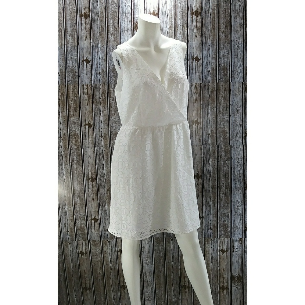 Nicole Miller White Lace Dress Sz 14 NWT